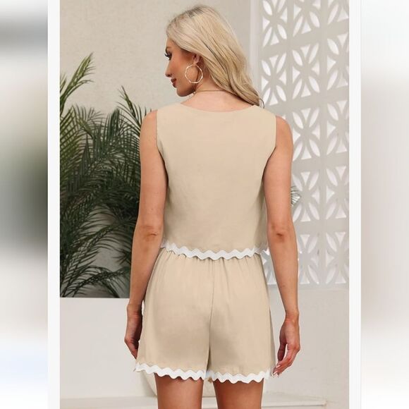 NWT 2 Piece Vacation Beach Outfit Square Neck Cropped Tank Scalloped - Picture 3 of 6